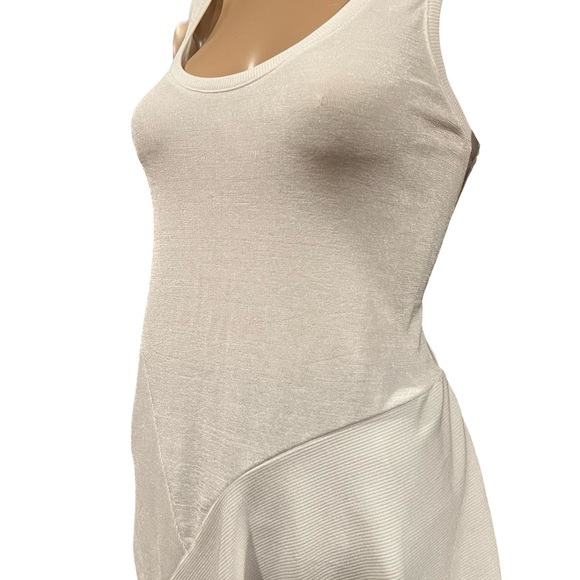 Stunning Flowy tank top - Picture 5 of 6